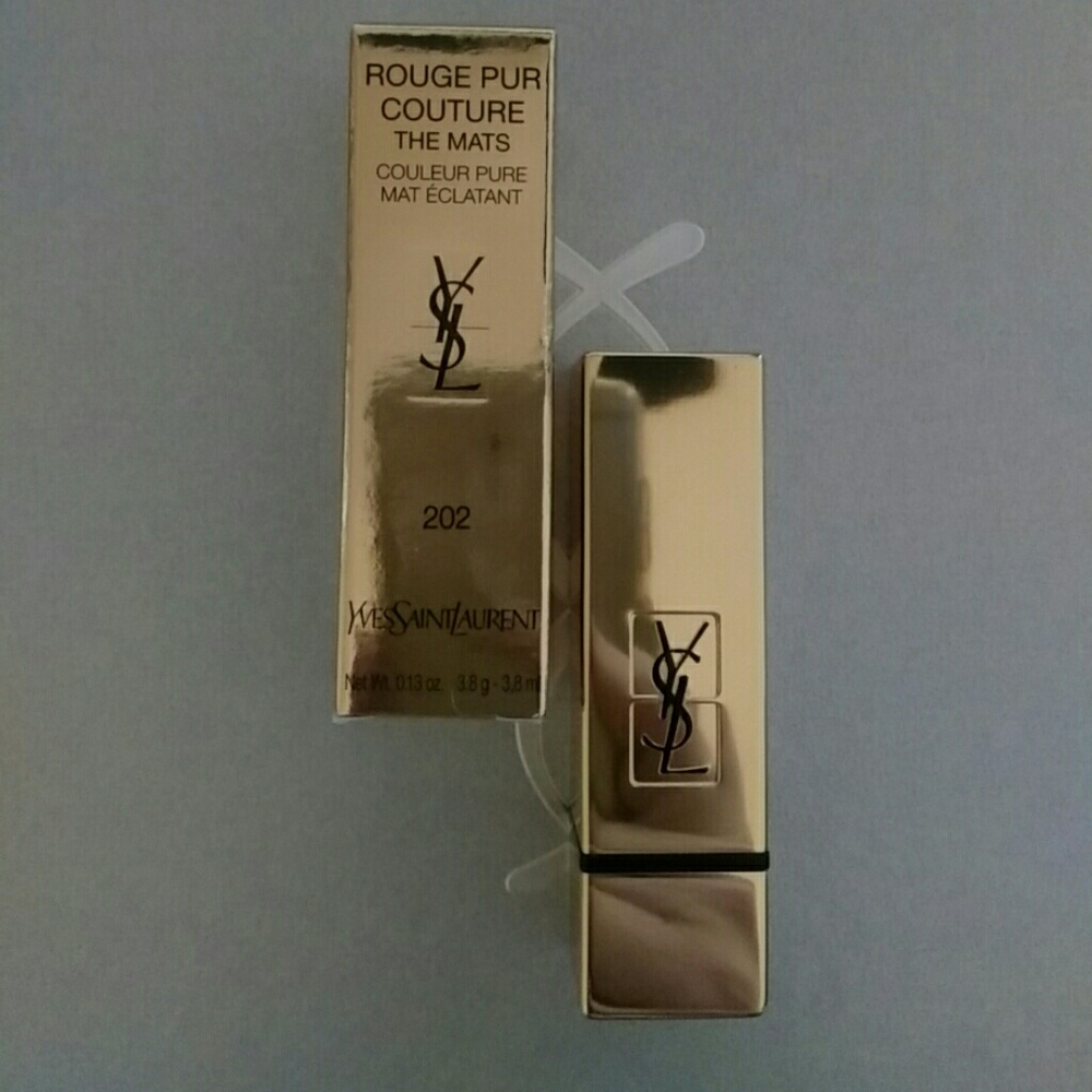 Yves Saint Laurent 💄 Lipstick 💋 NWB